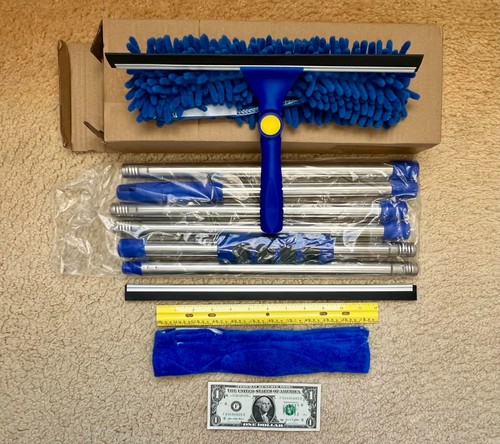 Window cleaner squeegee - window,